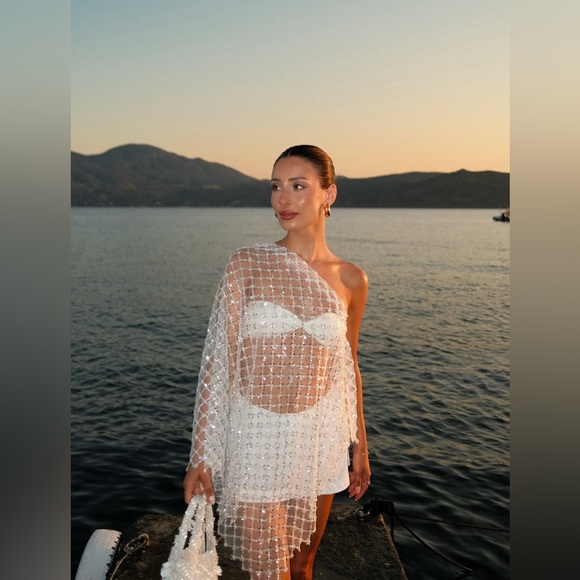 Tops - Elegant White Sheer One-Shoulder Top / Cover-Up